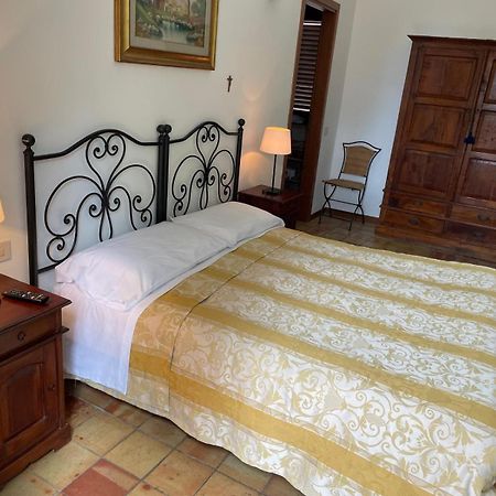 SantʼAgata di Militello Agriturismo Villa Luca מראה חיצוני תמונה