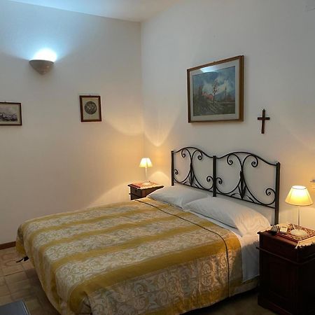 SantʼAgata di Militello Agriturismo Villa Luca מראה חיצוני תמונה