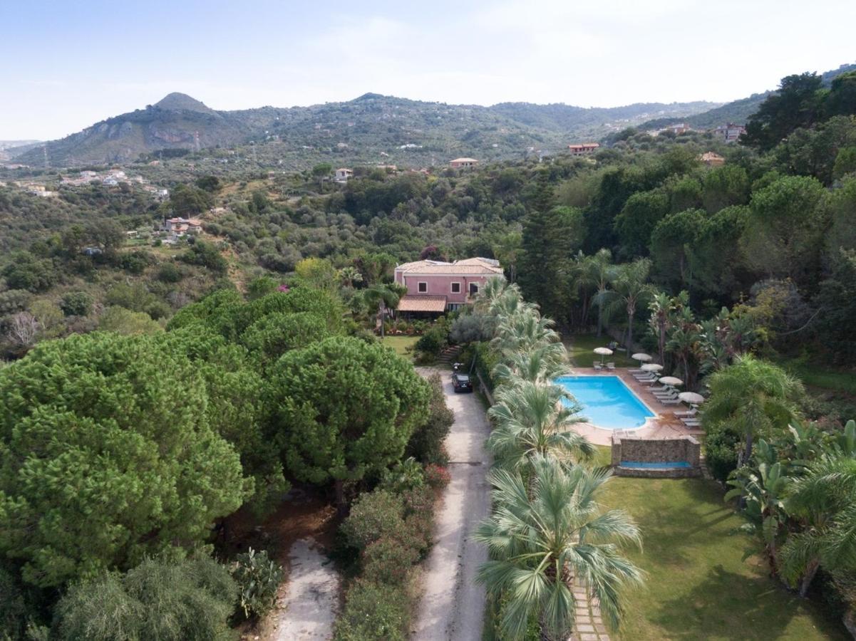 SantʼAgata di Militello Agriturismo Villa Luca מראה חיצוני תמונה