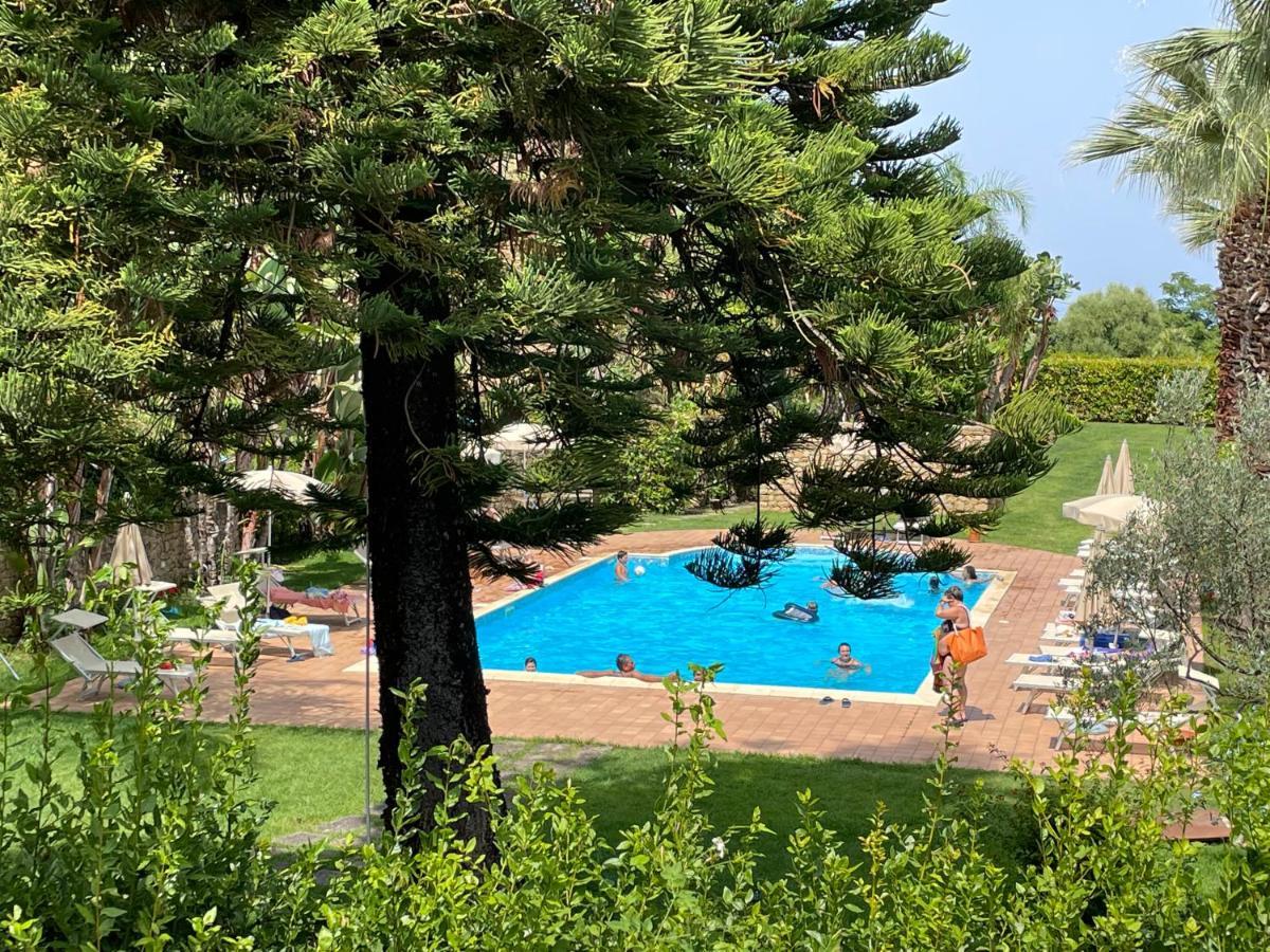 SantʼAgata di Militello Agriturismo Villa Luca מראה חיצוני תמונה