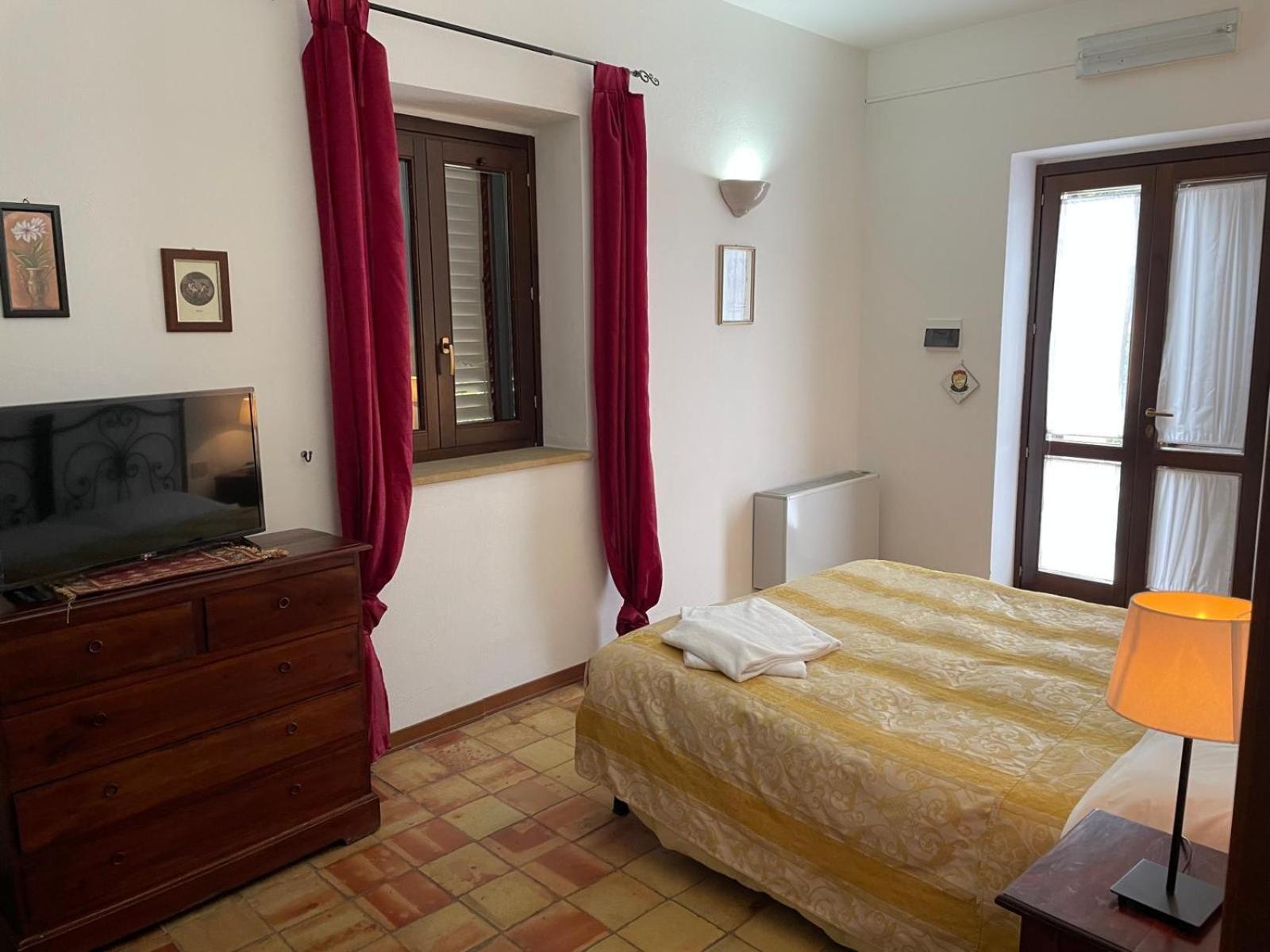 SantʼAgata di Militello Agriturismo Villa Luca מראה חיצוני תמונה